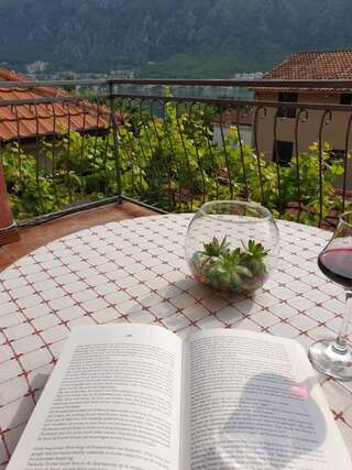 Апартаменты Apartments Lazarević Котор Апартаменты с видом на море-1